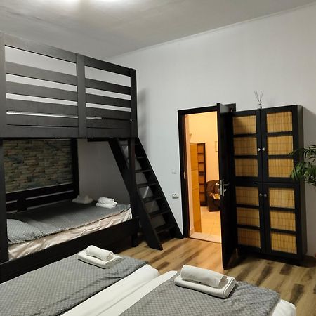 Apartament Corana Oradea Eksteriør billede